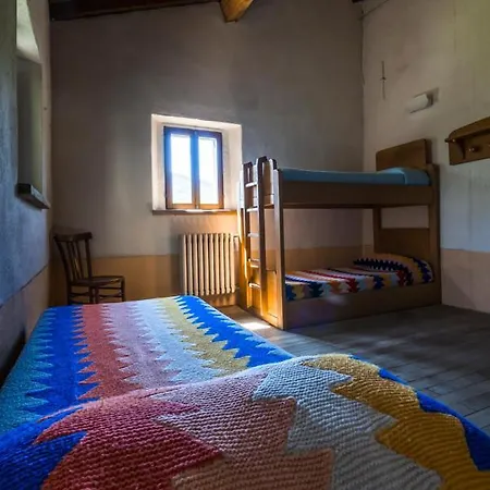 Hostel Podesteria Di Gombola - Arte E Territorio Polinago
