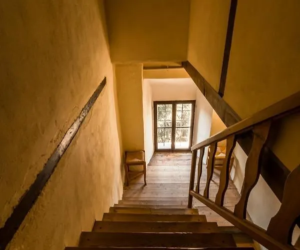 Podesteria Di Gombola - Arte E Territorio *